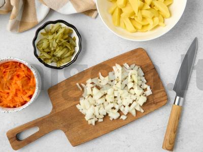 Vegetariška solianka su bulvėmis ir grybais Žingsnis 3