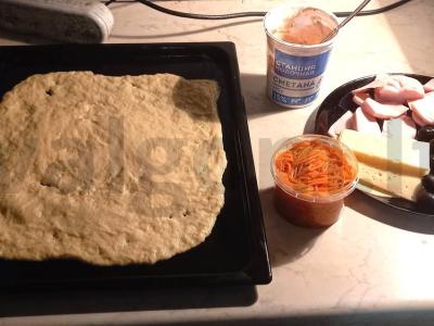 Pica „Skani“ su kumpiu ir sūriu Žingsnis 1