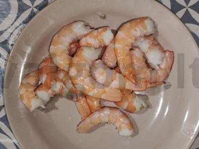 Tom Yum su vyšniniais pomidorais Žingsnis 4