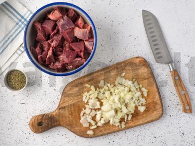 Troškintas širdis su bulvėmis Žingsnis 1