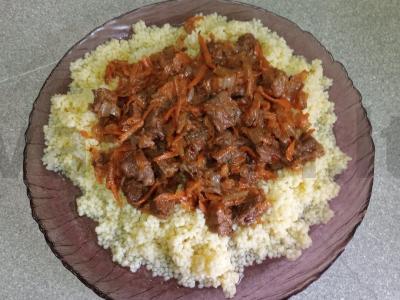 Troškinta jautiena su daržovėmis ir kuskuso garnyru Žingsnis 9