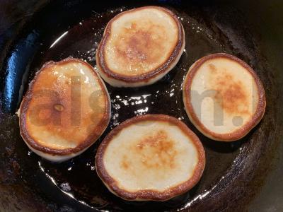 Graikiško jogurto ir grietinės blynai Žingsnis 4