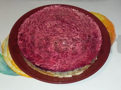 Sluoksniuotas salotas „Spalvos“ pagrindine nuotrauka