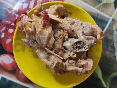 Kepta kalakutų blauzda prieskoniuose pagrindine nuotrauka