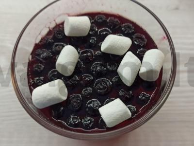 Mėlynių želė pagrindine nuotrauka