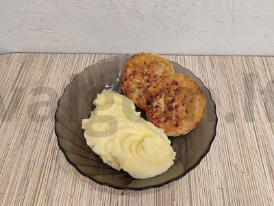 Bulvių košė su pienu per 40 minučių pagrindine nuotrauka