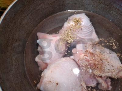 Skani vištiena su bulvėmis ir graikišku jogurtu Žingsnis 1