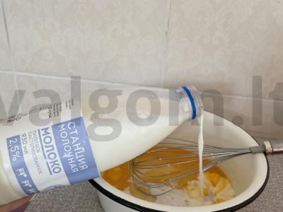 Blyniniai ritinėliai su varške desertui Žingsnis 2