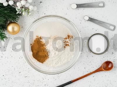 Meduoliai keksiukai Žingsnis 1