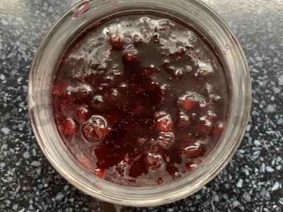 Brusnicų uogienė su cinamonu Žingsnis 4