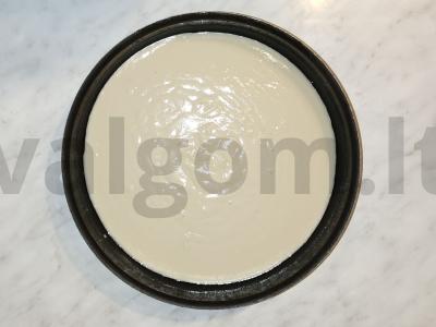 Saldus pyragas ant agurkų marinatų „Selyanočka“ Žingsnis 5