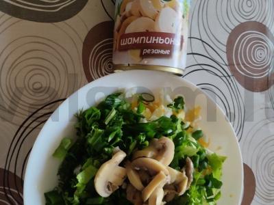 Vasaros salotos su grybais ir kiaušiniu Žingsnis 7