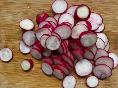 Salotos su agurkais ir ridikėliais Žingsnis 6