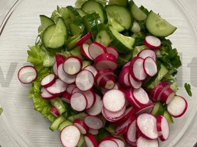 Salotos su agurkais ir ridikėliais Žingsnis 7