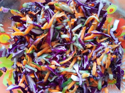 Vitaminų salotas „Raudonas“ Žingsnis 4