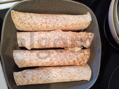 Dešrelės su sūriu lavaše Žingsnis 2