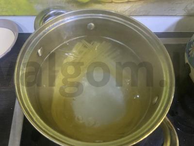 Kvapni makaronai su krevetėmis ir itališkais prieskoniais Žingsnis 3