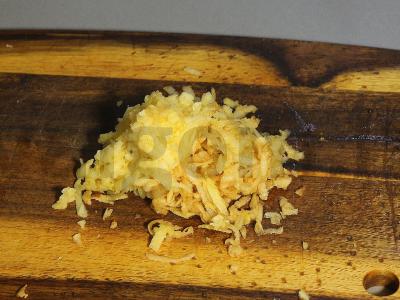 Blynai su avižomis, obuoliais, šokoladu ir riešutais Žingsnis 4