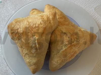 Uzbekiška samsa pagrindine nuotrauka