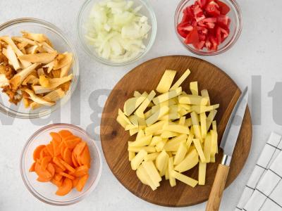 Įdaryta vištiena su daržovėmis orkaitėje Žingsnis 2