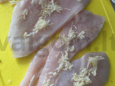 Vištienos ritinėliai su pomidorais ir sūriu Žingsnis 3