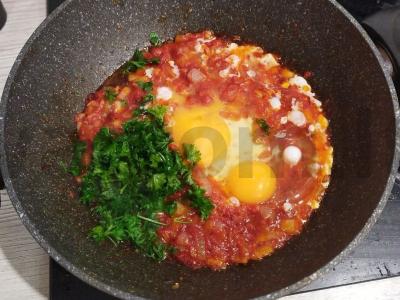 Makaronai kiaušinių-tomato padaže Žingsnis 5