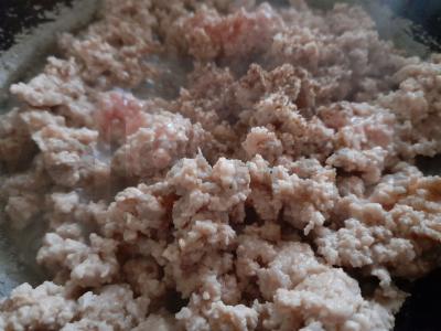 Bulvių sriuba su faršu ir lečo apkepu Žingsnis 2