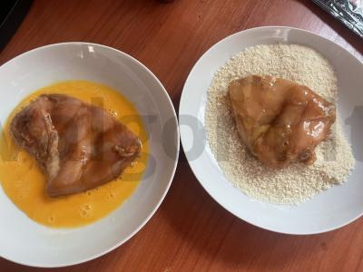 Sūrio burgeris su vištienos filė ir Pekino kopūstu Žingsnis 4