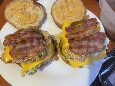 Sūrio burgeris su vištienos filė ir Pekino kopūstu Žingsnis 6