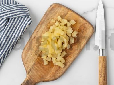 Salotos su vištiena ir ananasais Žingsnis 6