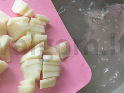 Skani barščiai ant kiaulienos sultinio su raugintais kopūstais Žingsnis 5