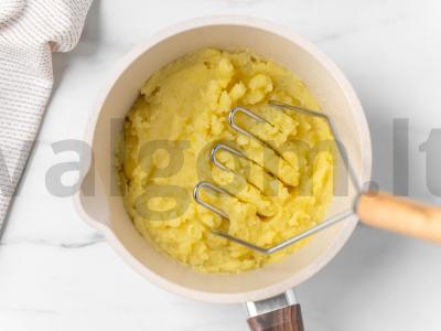 Bulvių sufletė su sūriu Žingsnis 4