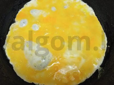 Sumuštinis su kiaušiniu, Krakovo dešra ir mocarela Žingsnis 1