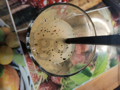 „Obuolys-pasifloros“ su šeivamedžiu ir agurku Žingsnis 8