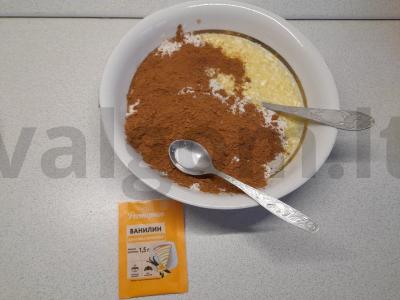 Bananiniai brownies su šokolado gabaliukais Žingsnis 3