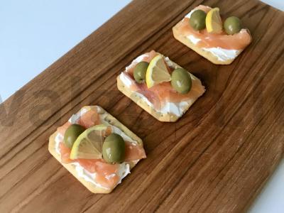 Užkandžių krekeriai pagrindine nuotrauka