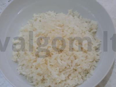 Skani biriausi ryžiai su sviestu pagrindine nuotrauka