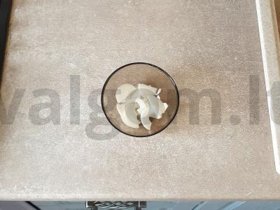 Namų pica su sūriu ir bekonu Žingsnis 2