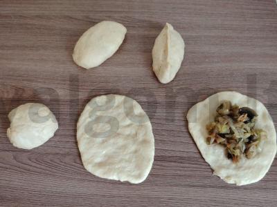 Kibinai su jauna kopūstu Žingsnis 10