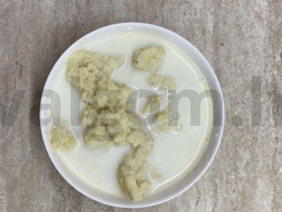 Kviečių košė su bananais, avietėmis ir graikiniais riešutais Žingsnis 3