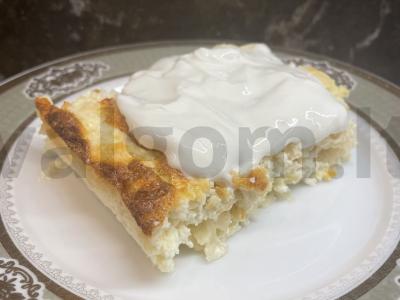 Obuolių ir varškės apkepas pagrindine nuotrauka