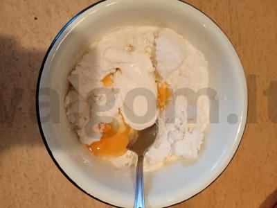 Greiti varškės blynai Žingsnis 2