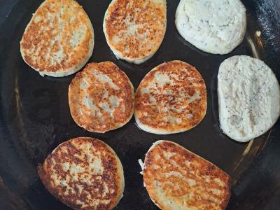 Sūrio blynai „Pavasario šypsena“ Žingsnis 4