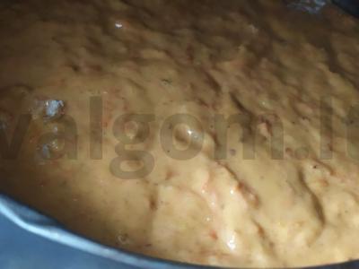 Morkų tortas su graikiniais riešutais ir varškės sūriu Žingsnis 5