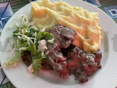 Vištienos kepenėlės grietinėje pagrindine nuotrauka