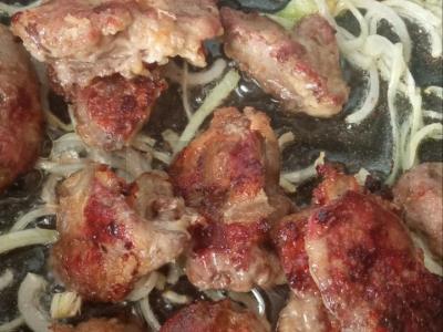 Kepta vištienos kepenėlė su svogūnais ir grikiais Žingsnis 5