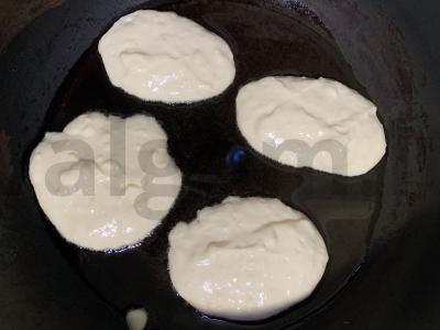 Blynai su grietine Žingsnis 3