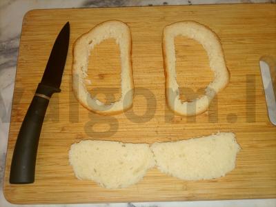 Tostai su putpelių kiaušiniais ir dešra Žingsnis 3