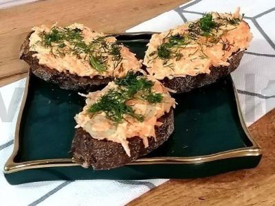 Sumuštiniai su morkų mišiniu pagrindine nuotrauka