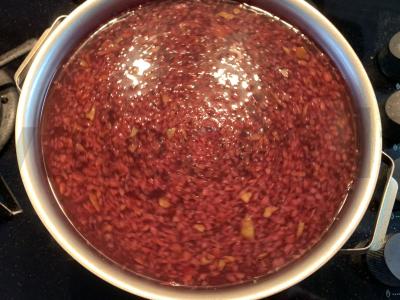 Gėrimas iš juodųjų serbentų, vyšnių ir obuolių su cukrumi Žingsnis 7